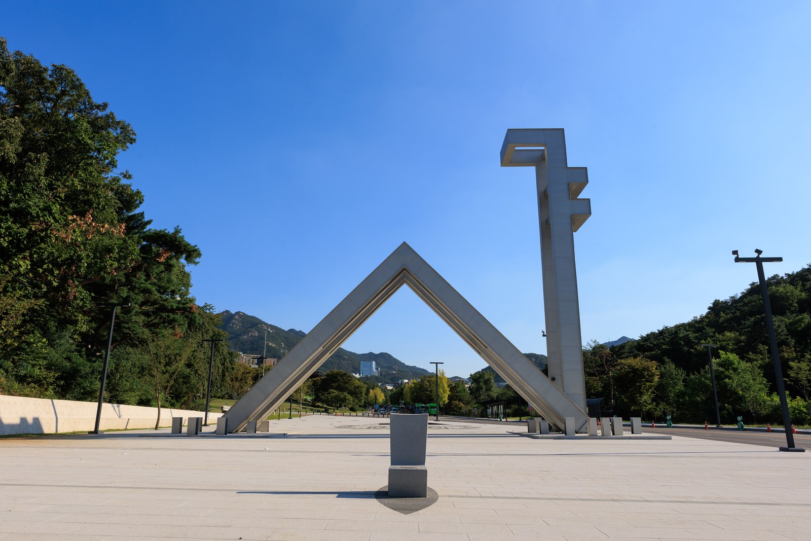 서울대학교
